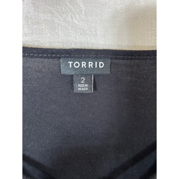 Torrid 2 2X Black Faux Wrap Top Strappy Lace Detail Boho - Picture 8 of 12